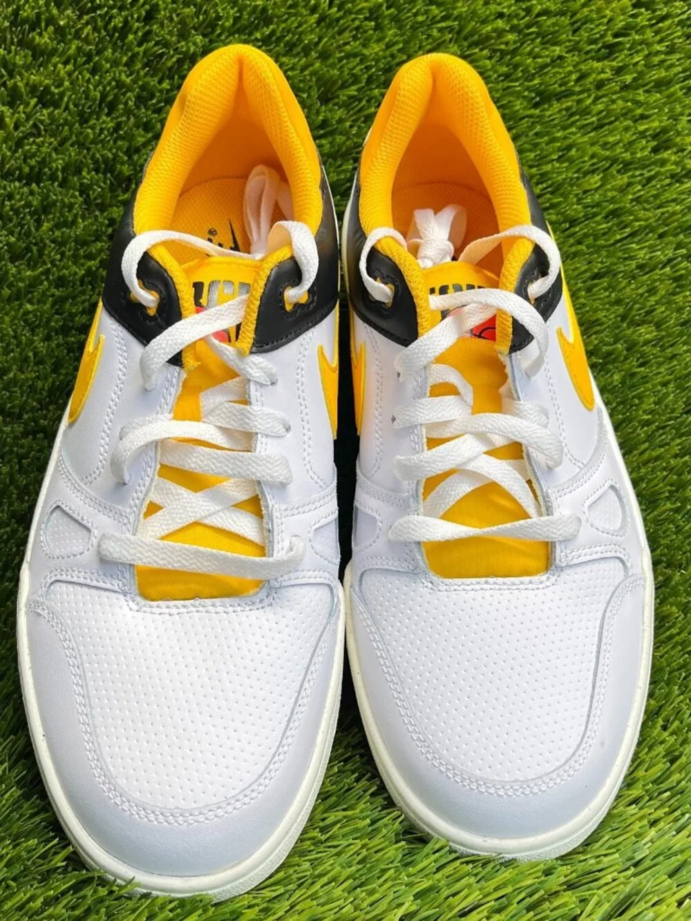 Nike Full Force Low Mens Size 8.5 White University Gold Athletic Shoes‎ Sneakers